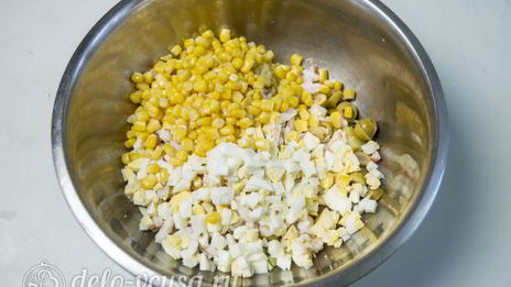 салат оливье с креветками