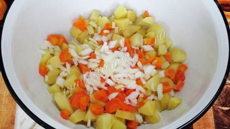 салат оливье вегетарианский