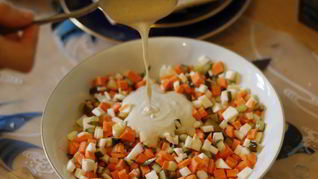 Сыроедческий оливье