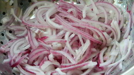 овощной салат с говядиной