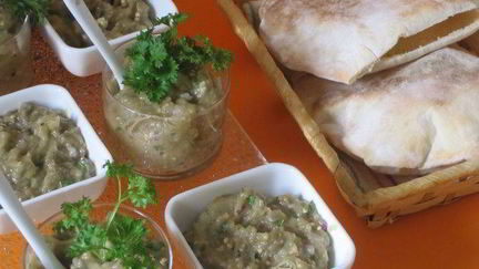 Салаты из баклажан