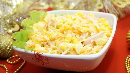 Салаты с ананасом