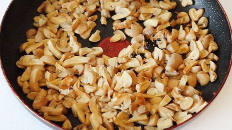 салат из куриной грудки и шампиньонов