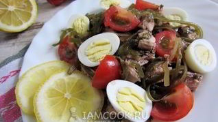 Салат из морской капусты с яйцом