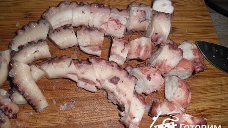 салат из осьминога хтаподи