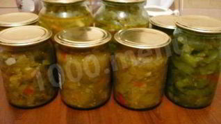 Салат из помидоров и болгарского перца