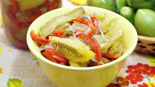 Салат из зеленых помидор Золотая осень