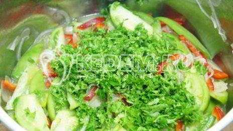 салат из зеленых помидор золотая осень