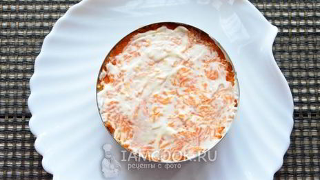 салат мимоза с консервами и сыром