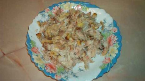 салат мимоза с копченой скумбрией