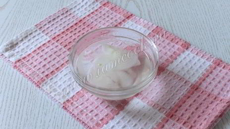 салат мимоза с яблоком