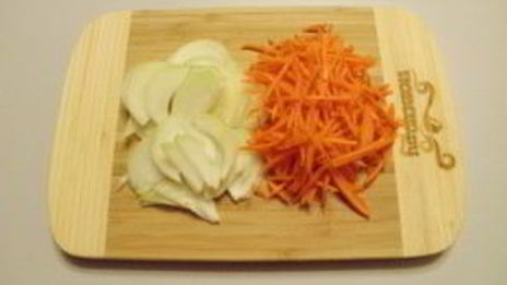 салат новогодний с кальмарами