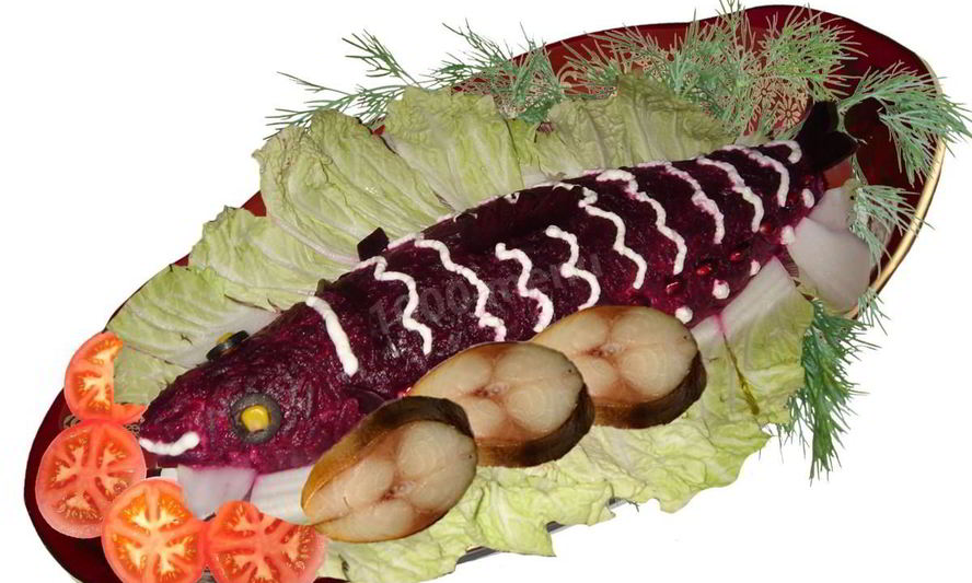 Рецепт копченой скумбрии под шубой рулетом