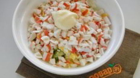 салат крабовый под шубой