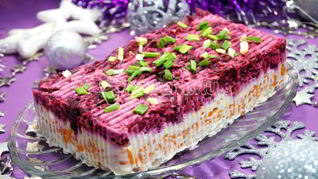 Салат Заливная селедка под шубой