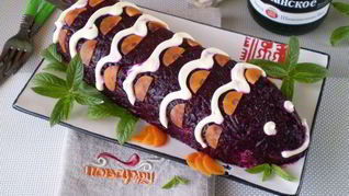 Селедка под шубой в виде рулета