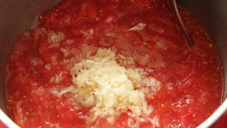 салат с баклажанами и фасолью