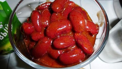 салат с куриной грудкой и фасолью консервированной