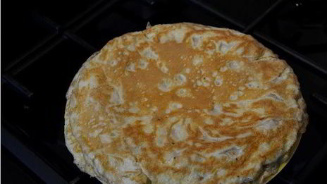 салат с яичными блинчиками