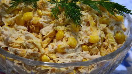 салат с яичными блинчиками