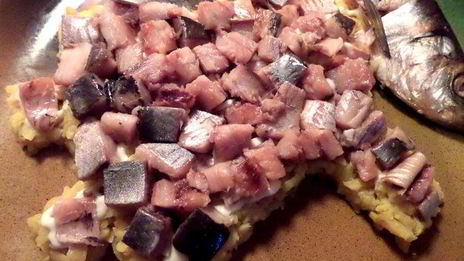 салат селедочка в наряде санта клауса