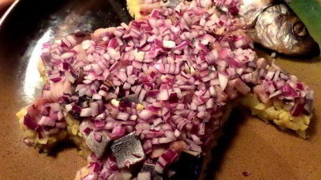 салат селедочка в наряде санта клауса