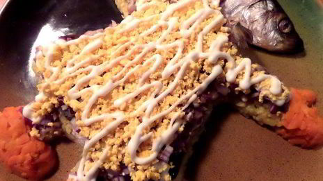 салат селедочка в наряде санта клауса