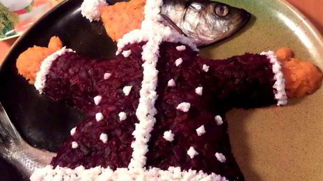 салат селедочка в наряде санта клауса