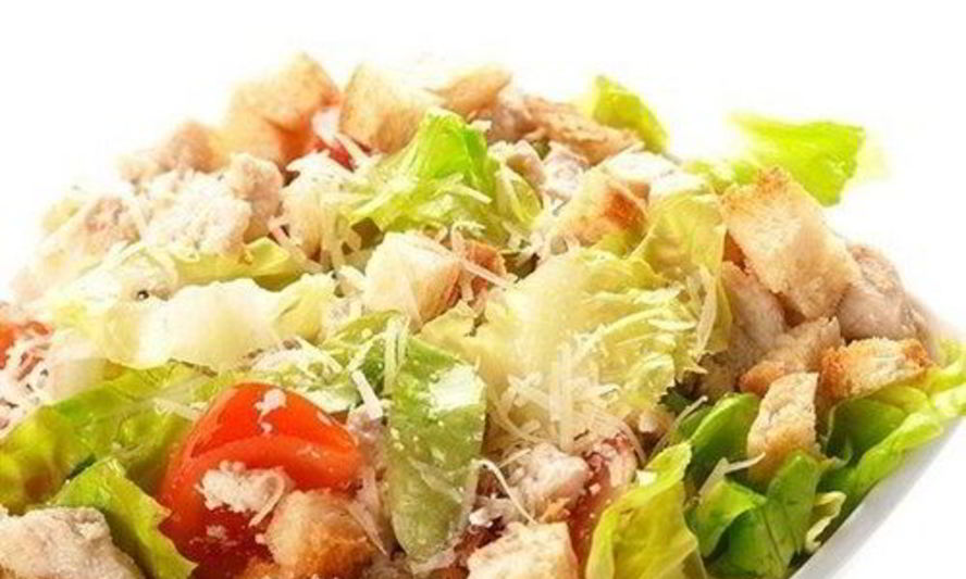 Рецепт классического салата цезарь с курицей и сыром пармезан