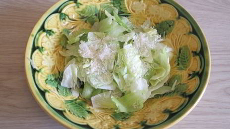 салат цезарь классический