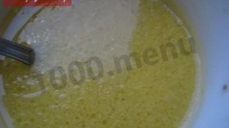 салат цезарь с курицей и домашними сухариками