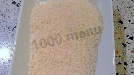 салат цезарь с курицей и пармезаном