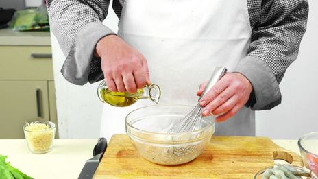 салат цезарь с разными добавками