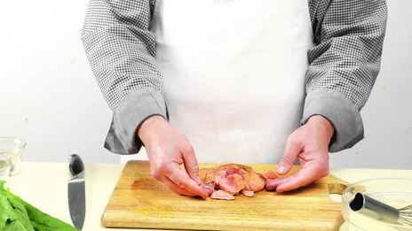 салат цезарь с разными добавками