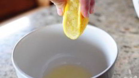 салат цезарь с рыбой