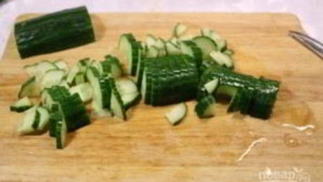 цезарь с курицей и сухариками