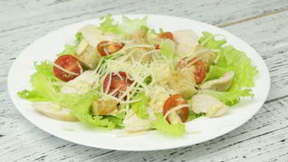 Цезарь с курицей