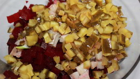 ленивый винегрет с селедкой