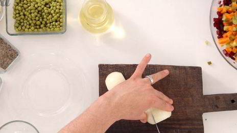 винегрет из запеченных овощей с квашеной капустой