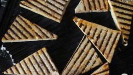 вьетнамский салат из рисовой лапши с тофу