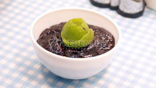 Черничный соус