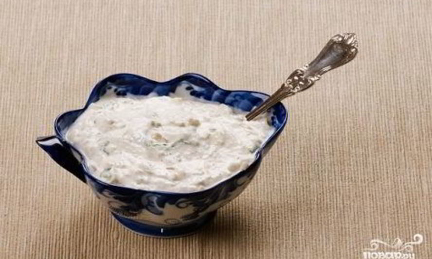 Рецепт соуса из хрена со сметаной