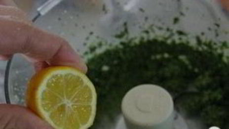 паста с соусом песто из капусты кале и грецких орехов