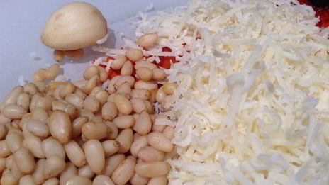 пенне с соусом песто из руколы