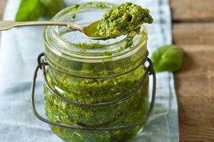 Песто с базиликом