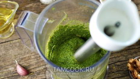 соус песто из первой зелени