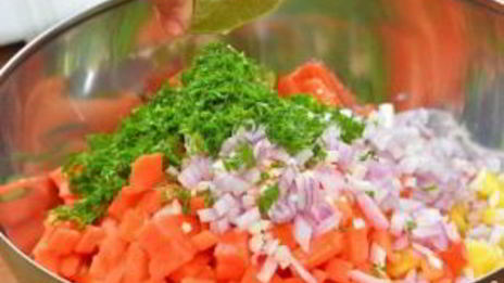 сальса из ананаса и папайи