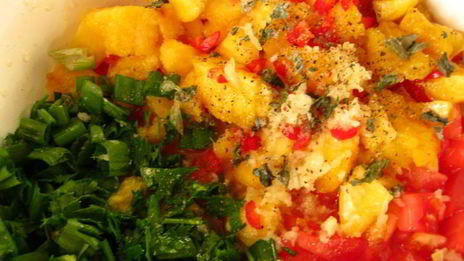 сальса с персиками