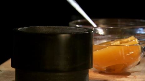 тартар из говядины с апельсиновым мармеладом