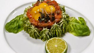 Тартар из лосося и говядины